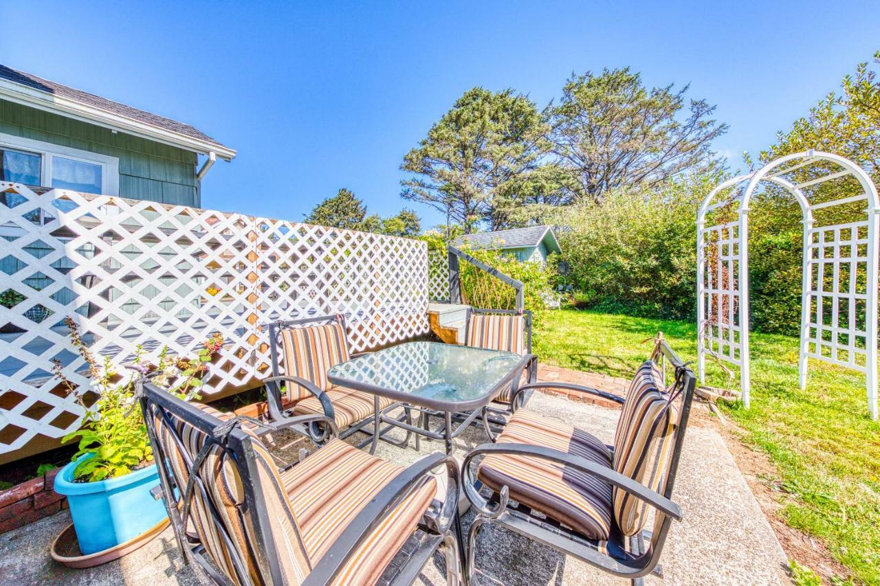Cottage By The Sea Rockaway Beach Exterior photo